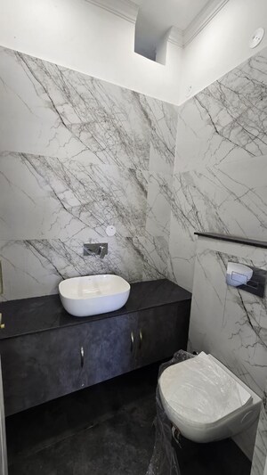 Bathroom in 4 BHK Villa at Canal Road – for Sale