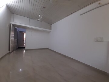 Room in 3 BHK Independent House at Unnat Nagar CHS, Goregaon West – for Rent