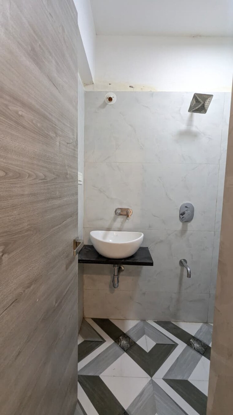 Bathroom, shree-sainath-prathamesh-elite 1 Bedroom 470 Sq.Ft. Apartment In Kandivali West Mumbai 9316380