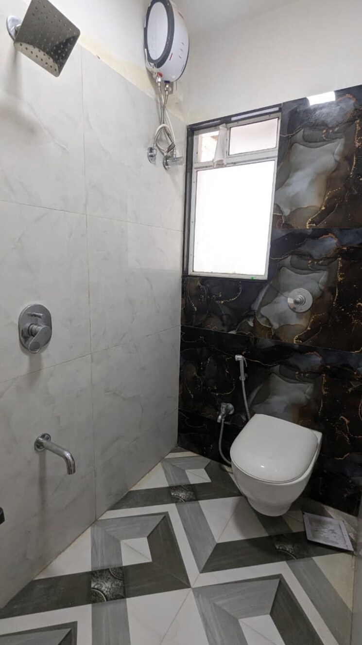 Bathroom, shree-sainath-prathamesh-elite 1 Bedroom 470 Sq.Ft. Apartment In Kandivali West Mumbai 9316380