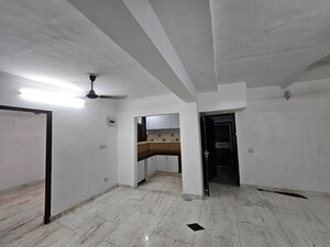 Room in 3 BHK Builder Floor at Malviya Nagar – for Sale