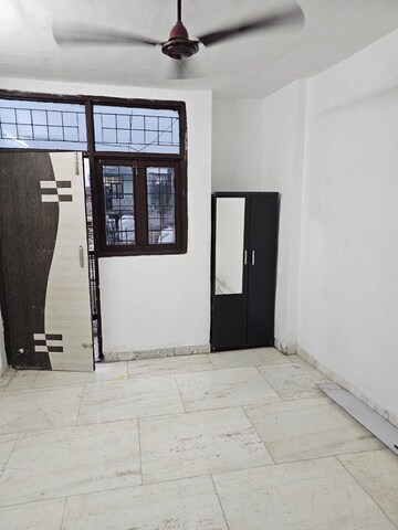 Room in 3 BHK Builder Floor at Malviya Nagar – for Sale