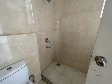 Bathroom in 3 BHK Builder Floor at DLF Hyde Park, South Mullanpur – for Sale