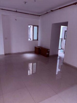 Room in 3 BHK Apartment at Rudra Palace Heights, Sector 1 Greater Noida – for Sale