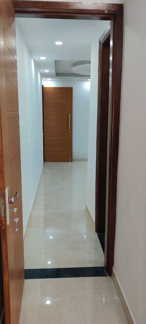 Building Lobby in 1 BHK Builder Floor at Malviya Nagar – for Rent