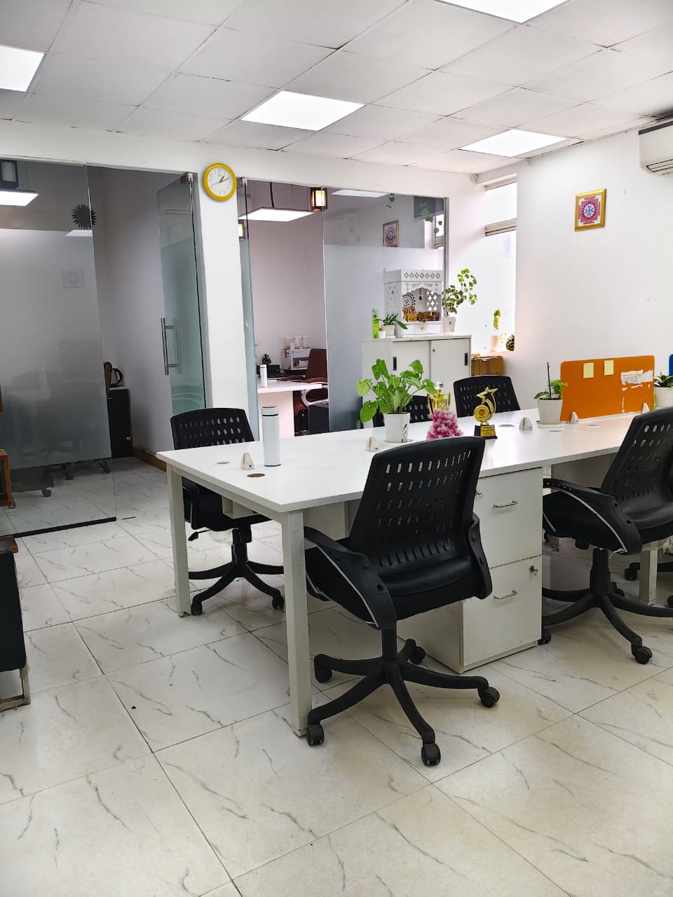 Office Space For Rent in Sector 63