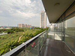 2 BHK + Servant Room Apartment For Sale in Ireo The Grand Arch