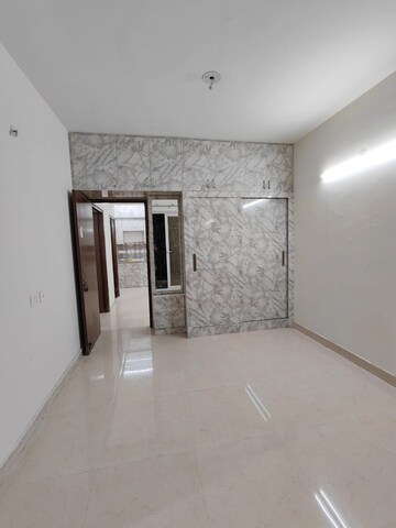 2 BHK Apartment For Sale in Signature Global Proxima, Sector 89