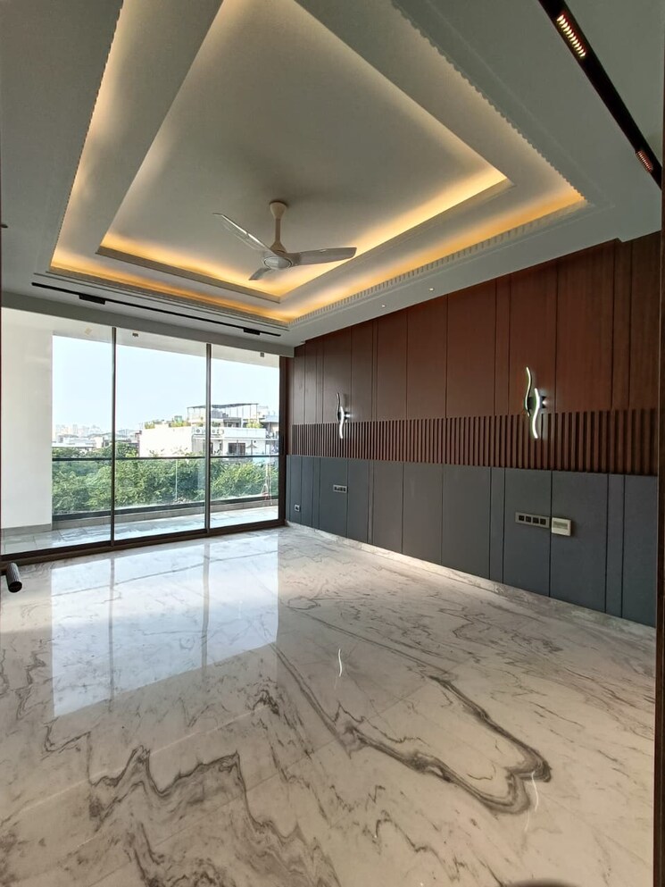 Room, dlf-city-phase-iv 5 Bedroom 5500 Sq.Ft. Builder Floor In Dlf Phase iv Gurgaon 9316620
