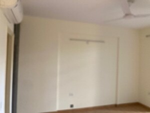 Room in 3 BHK Apartment at Bestech Park View Sanskruti, Sector 92 – for Sale