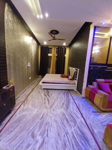 Bedroom in 2.5 BHK Independent House at Sector 55 – for Rent