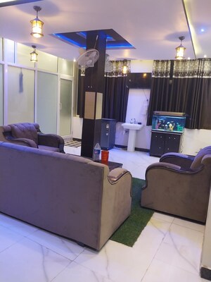 Living Room in 2.5 BHK Independent House at Sector 55 – for Rent