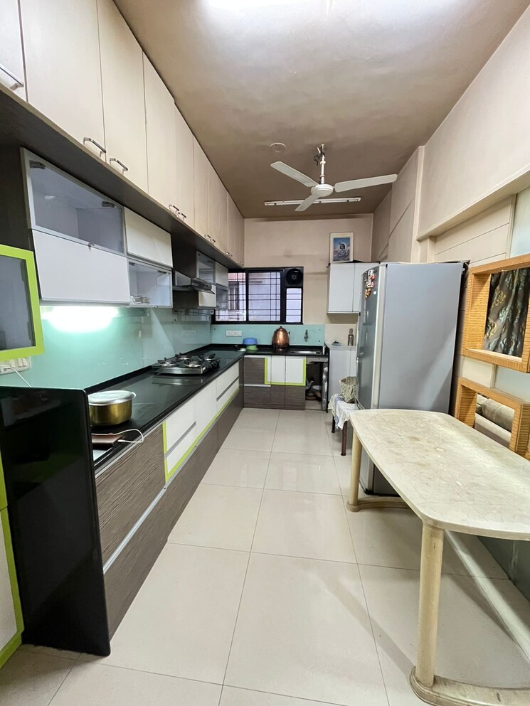 Master Bedroom, gokhale-anuprita 3 Bedroom 1850 Sq.Ft. Apartment In Dahanukar Colony Pune 9316702