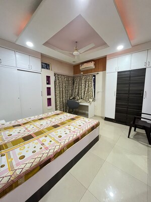 Bedroom in 3 BHK Apartment at Gokhale Anuprita, Dahanukar Colony – for Rent