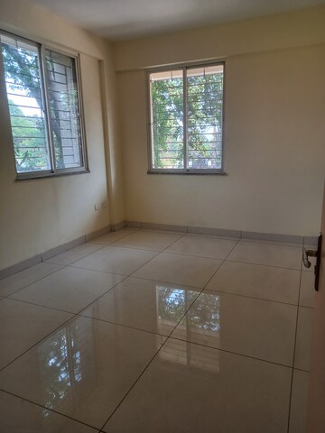 Room in 3 BHK Apartment at Radium Road – for Sale