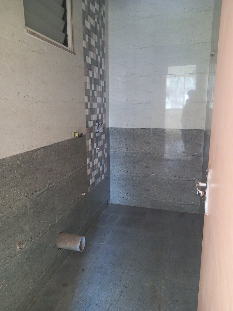 Attached Bathroom, radium road 3 Bedroom 1347 Sq.Ft. Apartment In Radium Road Ranchi 9316701