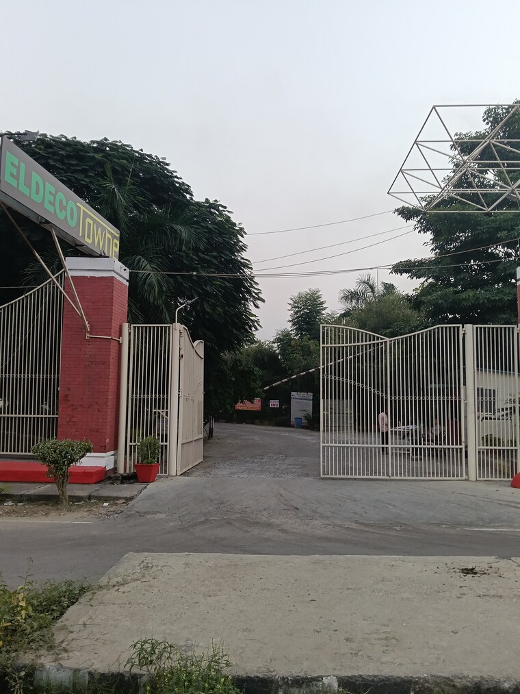 Exterior View, eldeco-twin-towers 2.5 Bedroom 1250 Sq.Ft. Builder Floor In Iim Road Lucknow 9316916