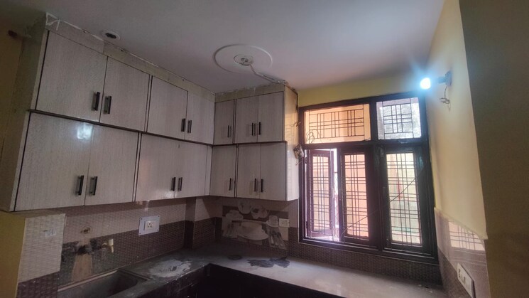 Kitchen, mansa ram park 2 Bedroom 700 Sq.Ft. Builder Floor In Mansa Ram Park Delhi 9317007