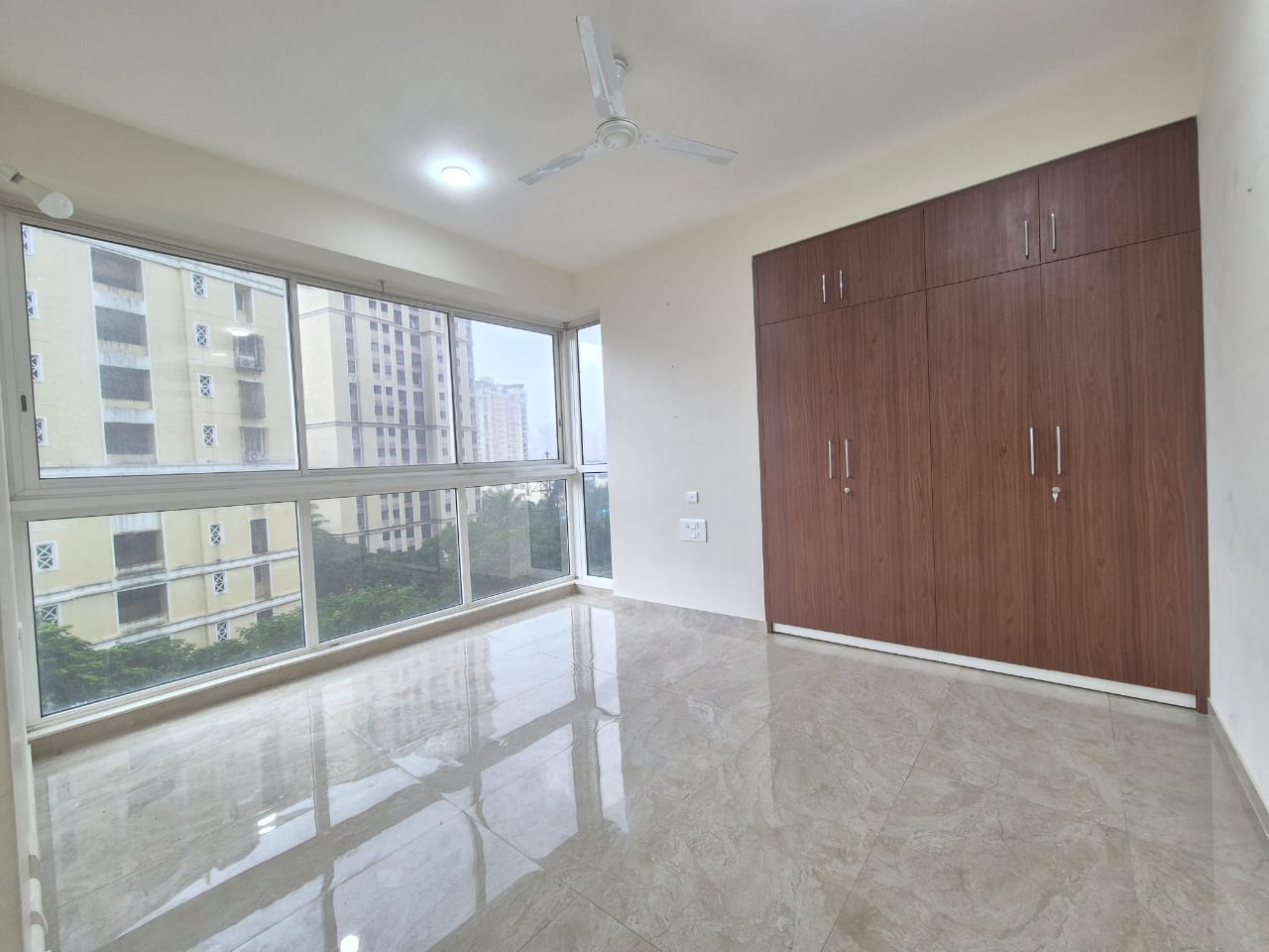 4 BHK Apartment For Rent in Runwal Greens