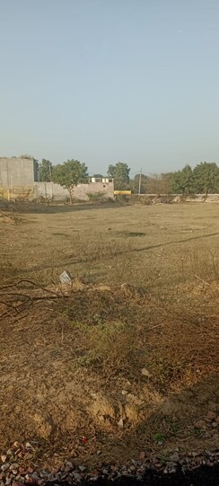 Plot For Sale in Parklands
