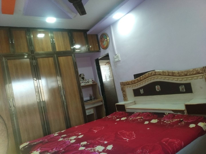 2 BHK + Servant Room 7000 Sq.Ft. Apartment in Damodar Park Apartment