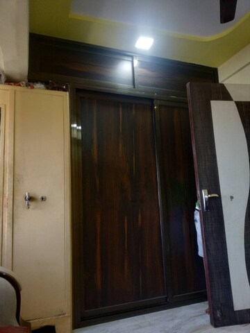 Furnished Amenities in 2 BHK Apartment at Damodar Park Apartment, Ghatkopar West – for Sale