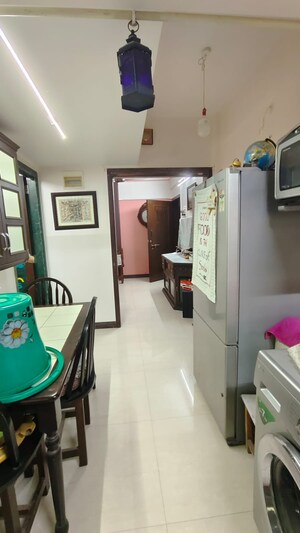 Team Area in 1.5 BHK Apartment at Mayur Plaza Marol, Marol – for Rent