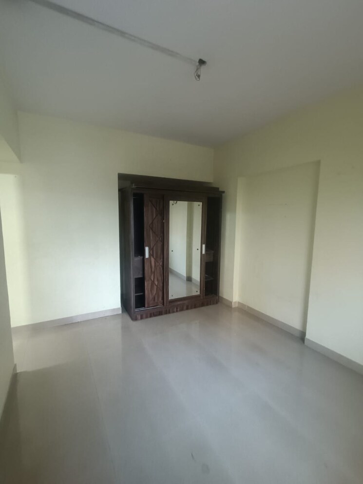 Room, runwal-garden-city 3 Bedroom 1300 Sq.Ft. Apartment In Balkum Pada Thane 9317121