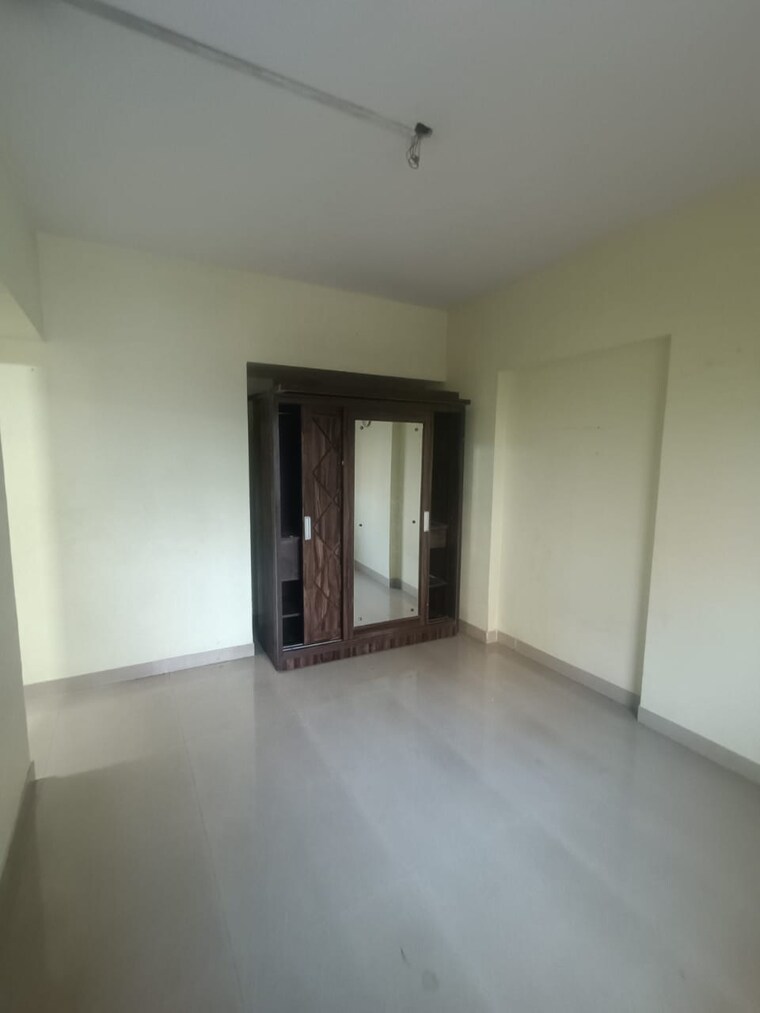 Room, runwal-garden-city 3 Bedroom 1300 Sq.Ft. Apartment In Balkum Pada Thane 9317121