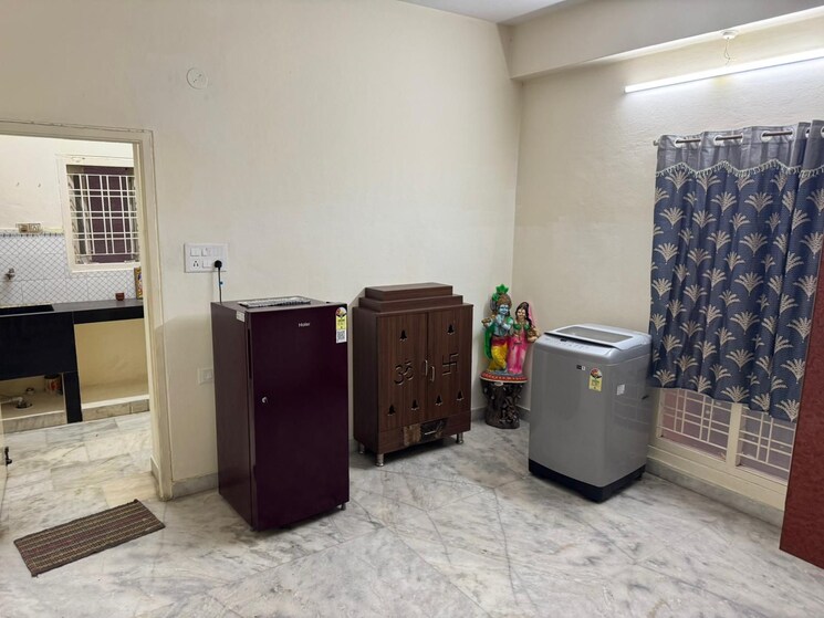 Living Room, pavani-laxmi-nivas 2 Bedroom 1200 Sq.Ft. Apartment In Madhapur Hyderabad 9317042