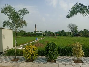  Plot For Sale in BPTP District 3, Sector 85