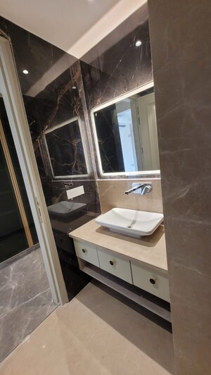 Kitchen in 4 BHK Builder Floor at Sector 85 – for Sale