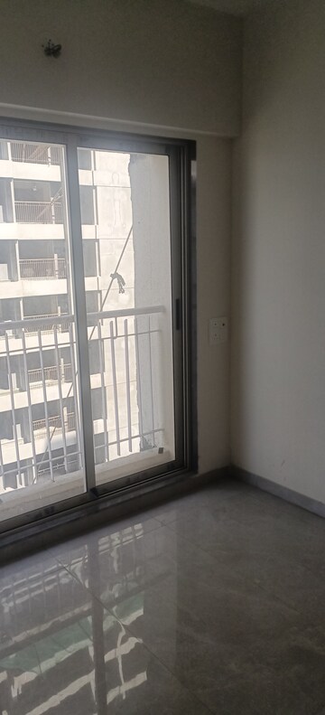1 BHK Apartment For Sale in JSB Nakshatra Aazstha, Vasai East