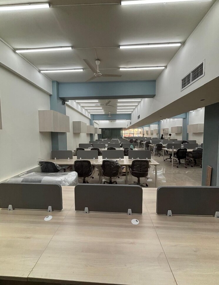 Common Area, arihant-aura Commercial Office Space 4900 Sq.Ft. In Turbhe Navi Mumbai 9317070