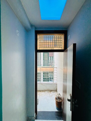 Building Lobby in 3 BHK Builder Floor at Mansa Ram Park – for Rent