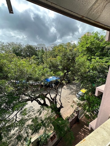 3 BHK Apartment – Garden View at Green Gate Apartment, Bandra West - for Rent