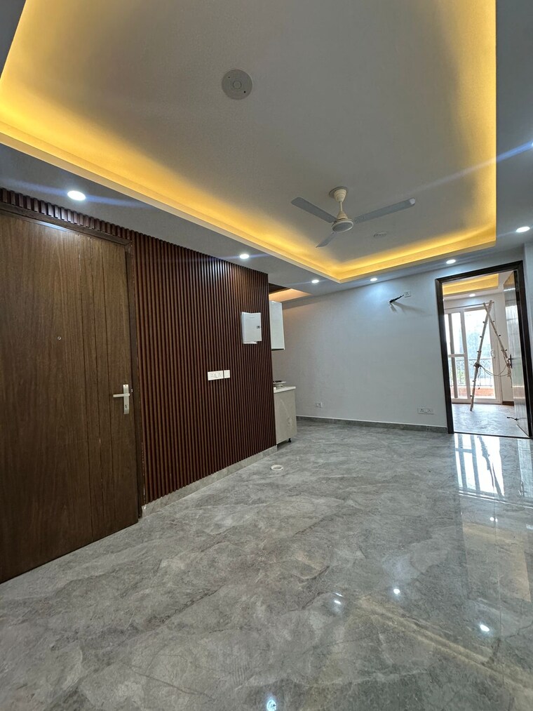 Living Room, freedom fighters enclave 2 Bedroom 950 Sq.Ft. Builder Floor In Freedom Fighters Enclave Delhi 9317183