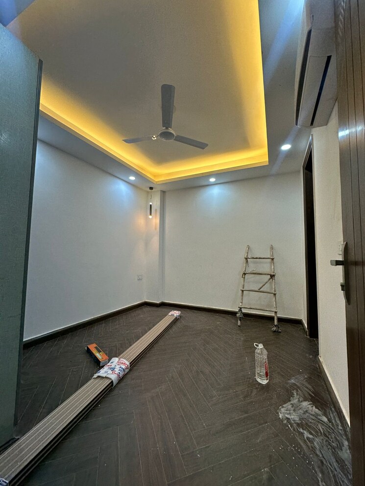 Bedroom, freedom fighters enclave 2 Bedroom 950 Sq.Ft. Builder Floor In Freedom Fighters Enclave Delhi 9317183