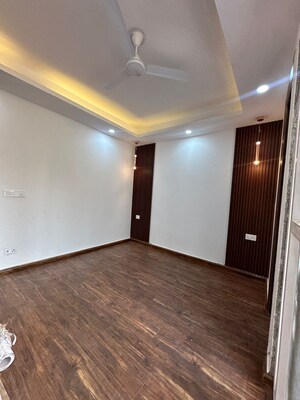 Room in 2 BHK Builder Floor at Freedom Fighters Enclave – for Rent