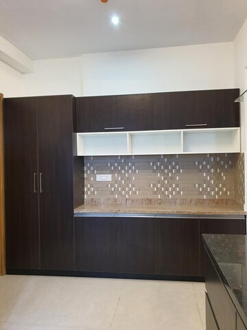 Furnished Amenities in 4 BHK Apartment at SNN Clermont, Hebbal – for Rent