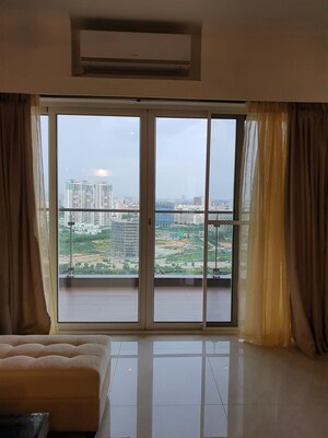 Room in 4 BHK Apartment at SNN Clermont, Hebbal – for Rent