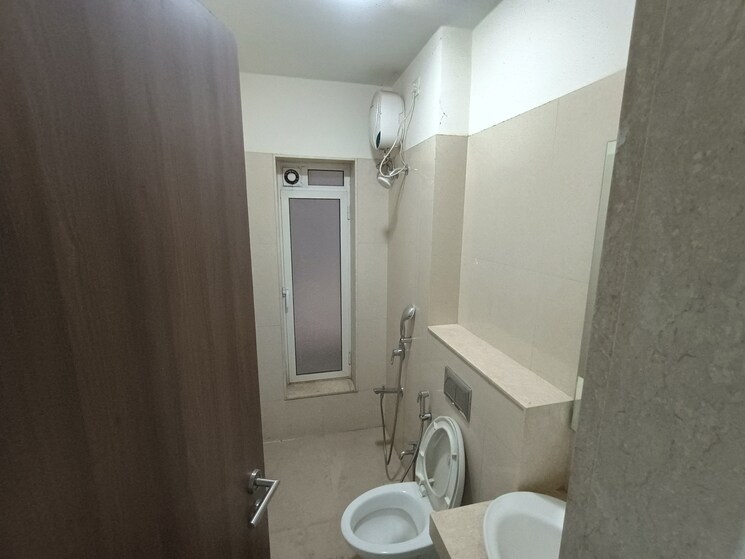Bathroom, l-and-t-seawoods-residences 2 Bedroom 750 Sq.Ft. Apartment In Seawoods Navi Mumbai 9317196