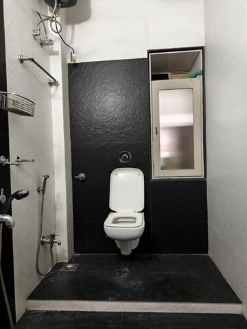 Bathroom in 3 BHK Apartment at Bliss CHS Sector 29, Vashi Sector 29 – for Rent