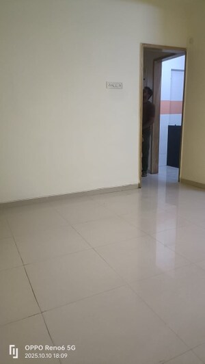 Room in 2 BHK Apartment at PNK Imperial Heights, Mira Road – for Rent