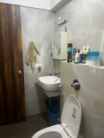 Bathroom in 2 BHK Apartment at Kailash Apartment Chembur, Chembur – for Rent