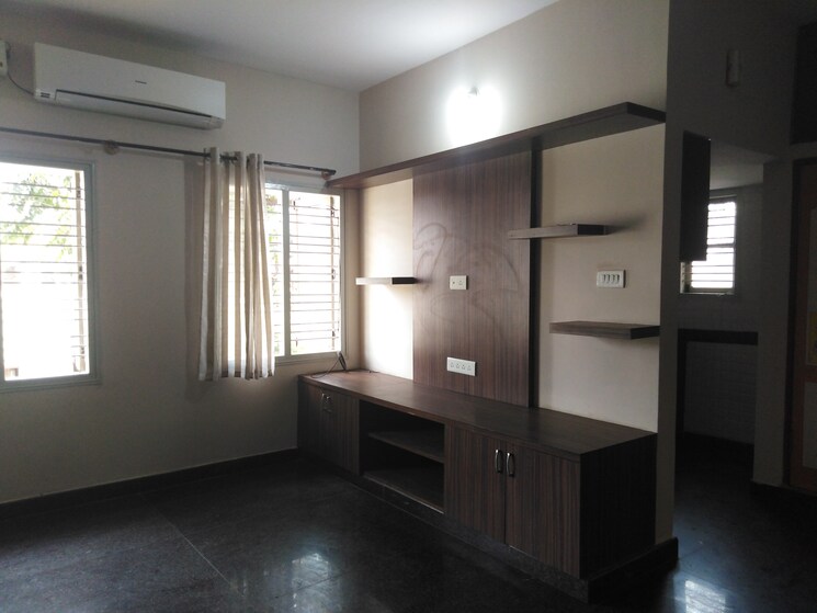 Room, rt nagar 2 Bedroom 810 Sq.Ft. Independent House In Rt Nagar Bangalore 9317227