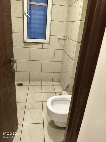 Bathroom in 2 BHK Apartment at Mint Magna Apartment, Parel – for Rent