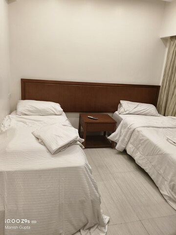 Bedroom in 2 BHK Apartment at Mint Magna Apartment, Parel – for Rent