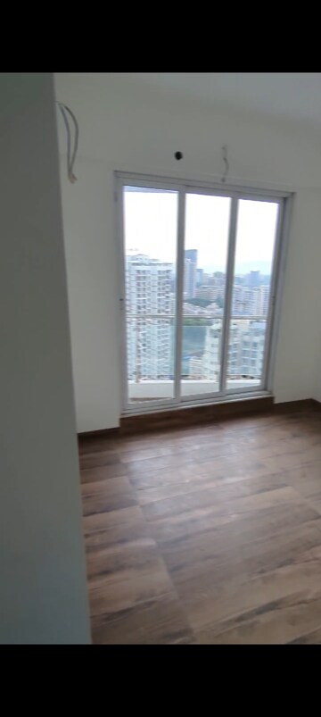 2 BHK Apartment For Rent in Rosa Manhattan, Ghodbunder Road