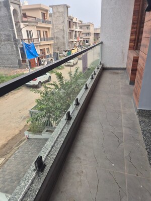 Balcony in 2 BHK Builder Floor at Sector 89 – for Rent